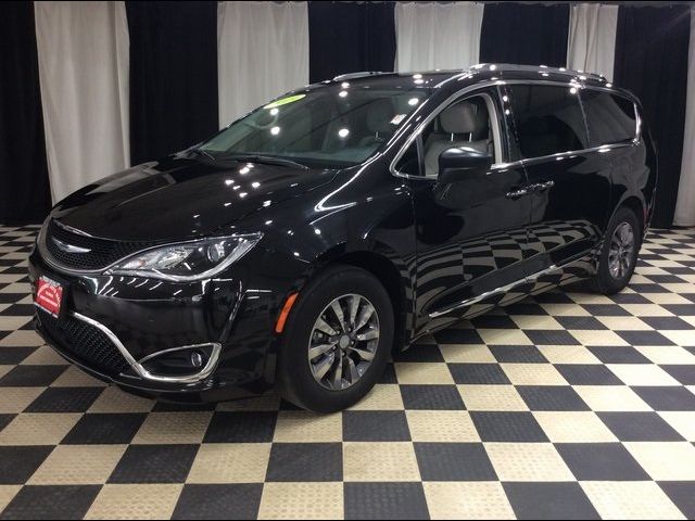 2019 Chrysler Pacifica Touring-L Plus