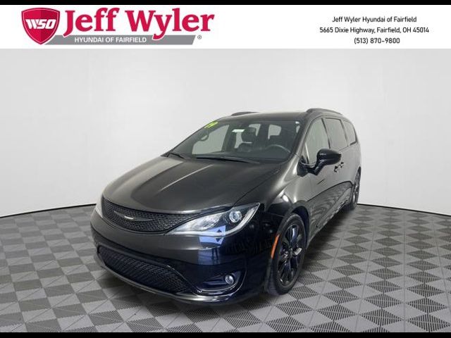 2019 Chrysler Pacifica Touring-L Plus