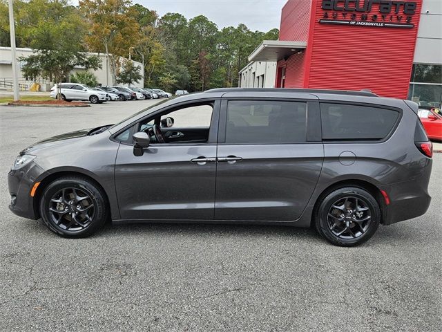 2019 Chrysler Pacifica Touring-L Plus