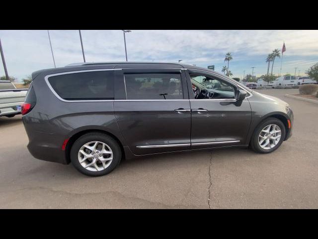 2019 Chrysler Pacifica Touring-L Plus