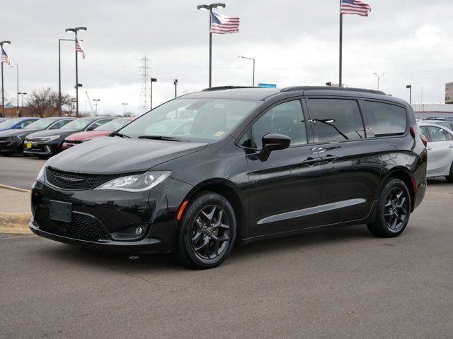 2019 Chrysler Pacifica Touring-L Plus