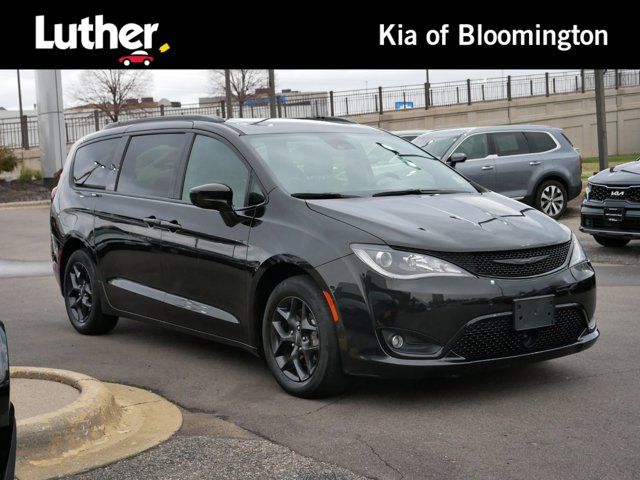 2019 Chrysler Pacifica Touring-L Plus