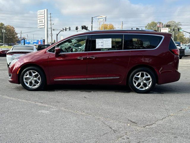 2019 Chrysler Pacifica Touring-L Plus