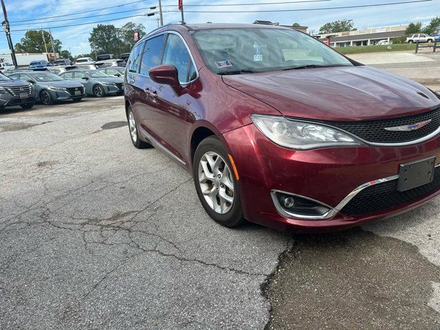 2019 Chrysler Pacifica Touring-L Plus