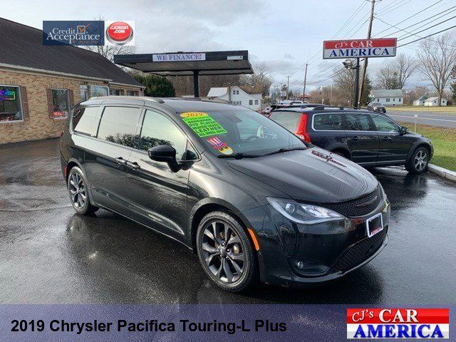 2019 Chrysler Pacifica Touring-L Plus