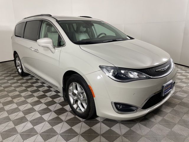 2019 Chrysler Pacifica Touring-L Plus