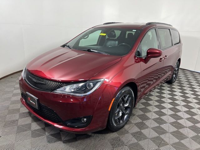 2019 Chrysler Pacifica Touring-L Plus