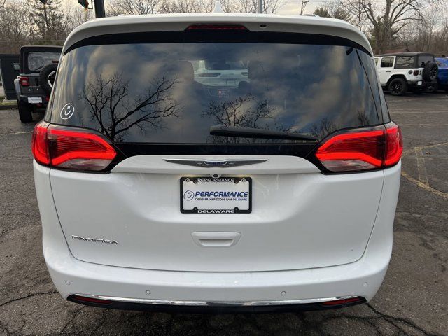 2019 Chrysler Pacifica Touring-L Plus