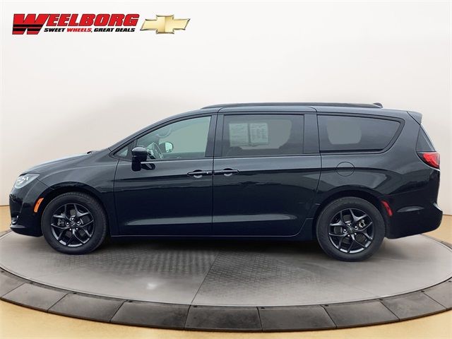 2019 Chrysler Pacifica Touring-L Plus