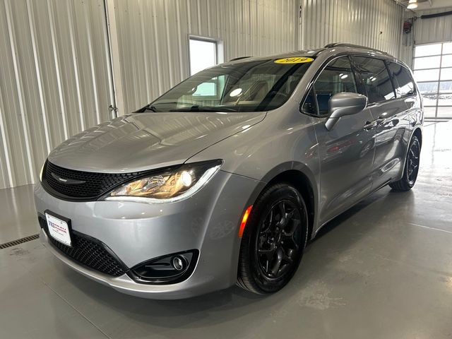 2019 Chrysler Pacifica Touring-L Plus