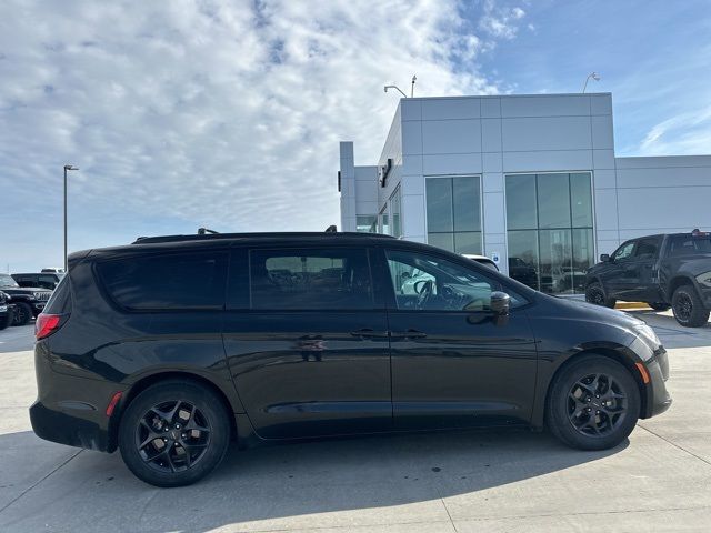 2019 Chrysler Pacifica Touring-L Plus