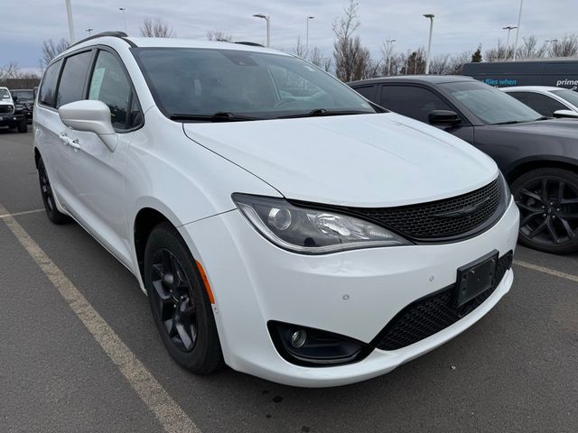 2019 Chrysler Pacifica Touring-L Plus