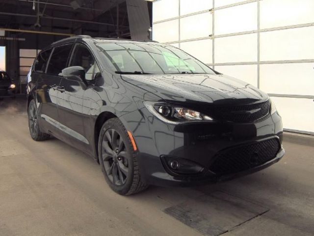 2019 Chrysler Pacifica Touring-L Plus