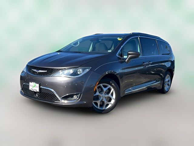 2019 Chrysler Pacifica Touring-L Plus