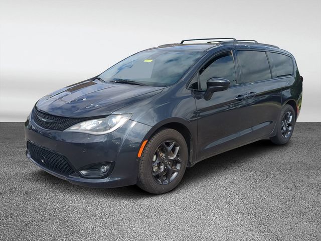 2019 Chrysler Pacifica Touring-L Plus