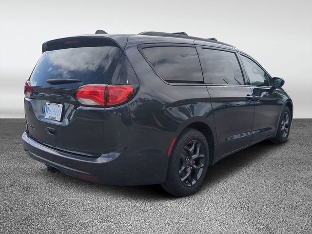 2019 Chrysler Pacifica Touring-L Plus