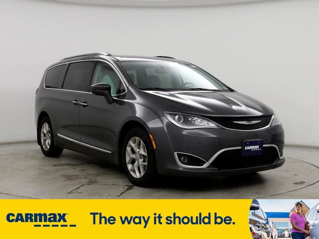 2019 Chrysler Pacifica Touring-L Plus