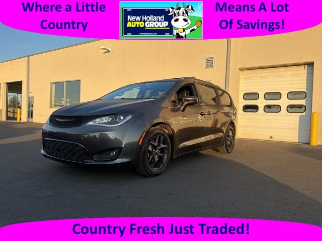 2019 Chrysler Pacifica Touring-L Plus