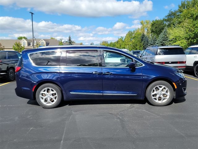 2019 Chrysler Pacifica Touring-L Plus