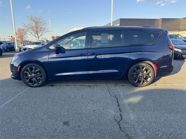 2019 Chrysler Pacifica Touring-L Plus