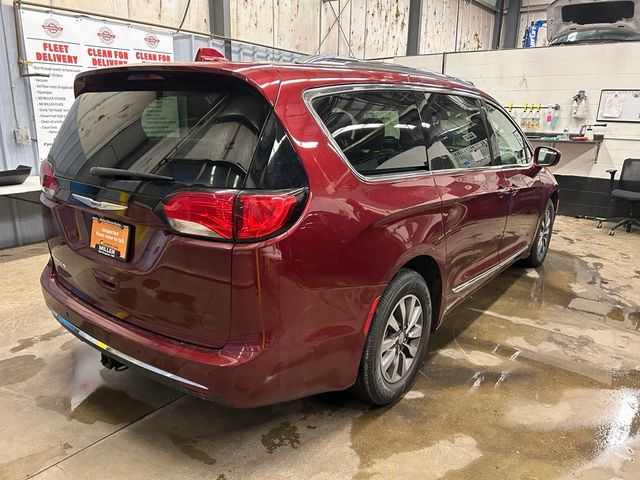 2019 Chrysler Pacifica Touring-L Plus