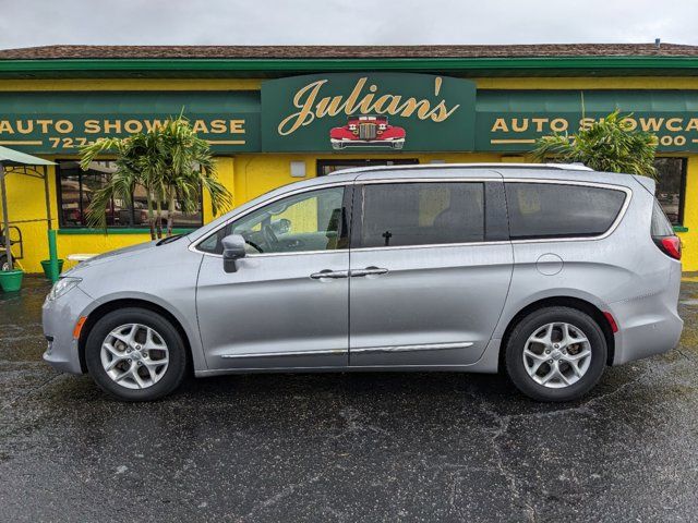 2019 Chrysler Pacifica Touring-L Plus