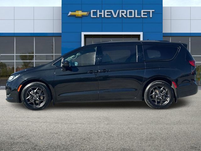 2019 Chrysler Pacifica Touring-L Plus