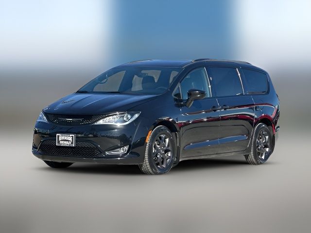 2019 Chrysler Pacifica Touring-L Plus