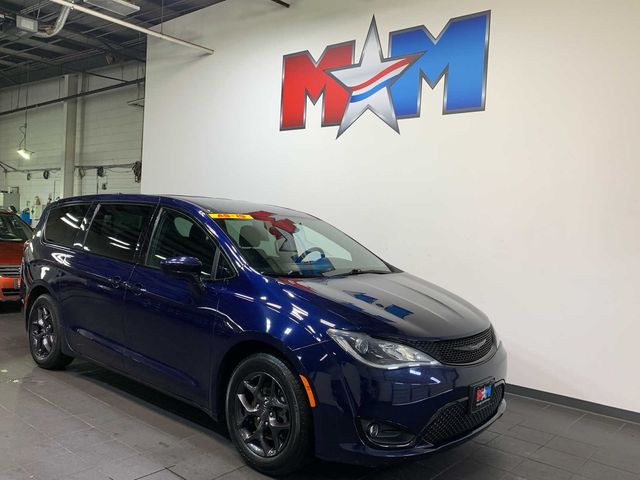 2019 Chrysler Pacifica Touring Plus