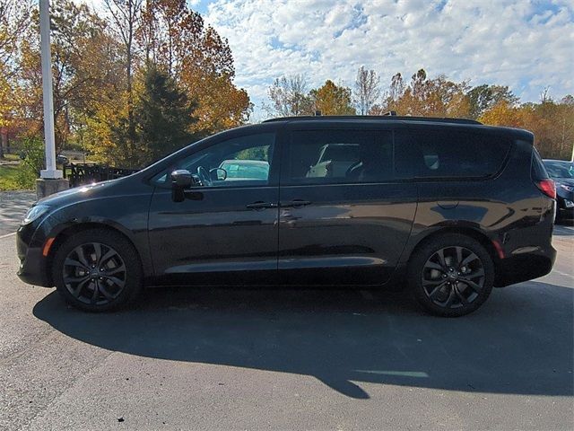 2019 Chrysler Pacifica Touring Plus