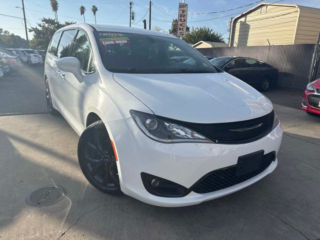 2019 Chrysler Pacifica Touring Plus