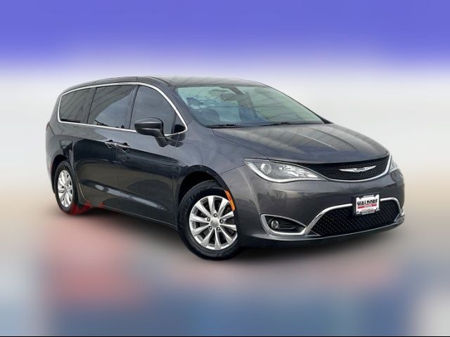 2019 Chrysler Pacifica Touring Plus