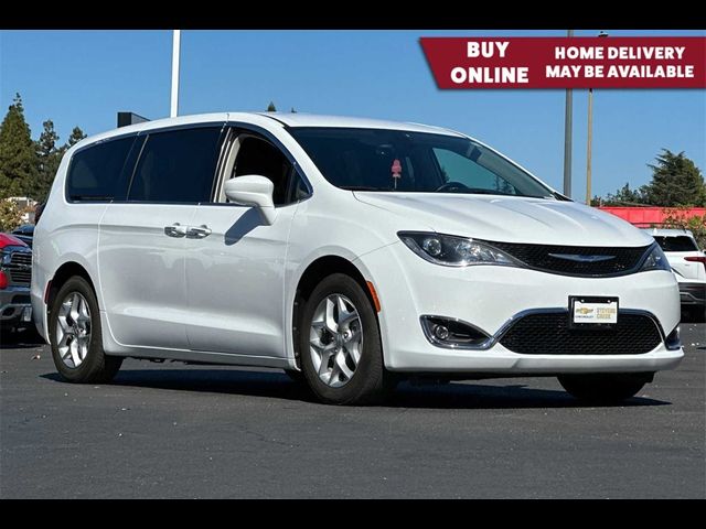 2019 Chrysler Pacifica Touring Plus