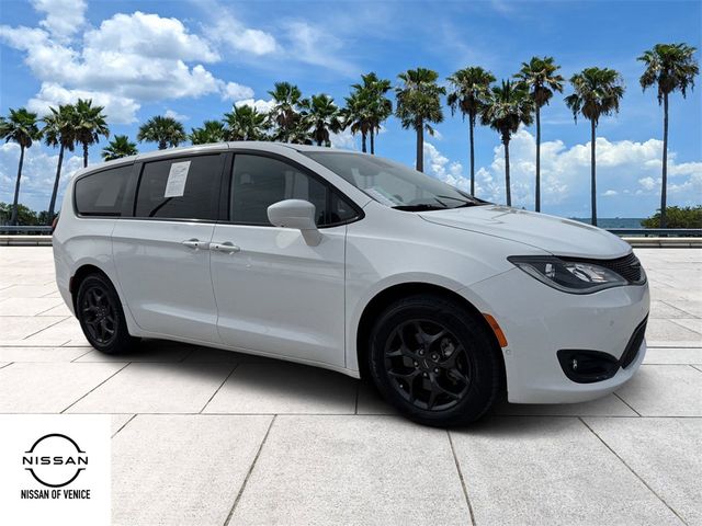 2019 Chrysler Pacifica Touring Plus