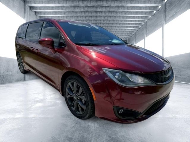 2019 Chrysler Pacifica Touring Plus