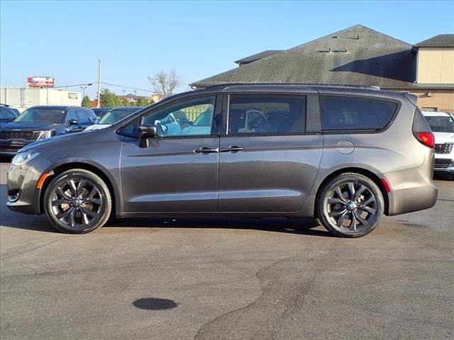 2019 Chrysler Pacifica Touring Plus