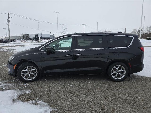 2019 Chrysler Pacifica Touring Plus