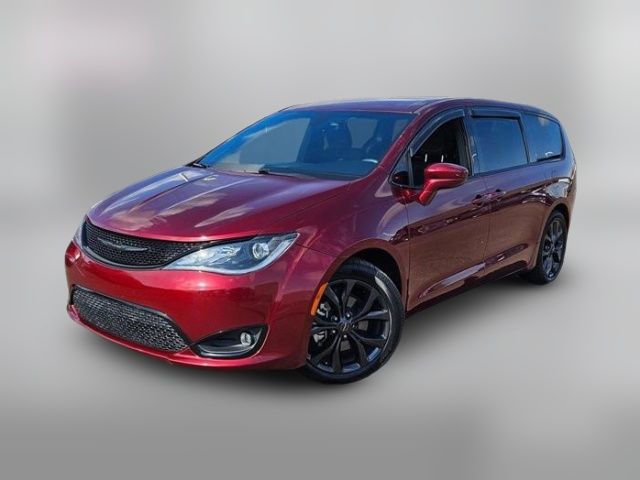 2019 Chrysler Pacifica Touring Plus