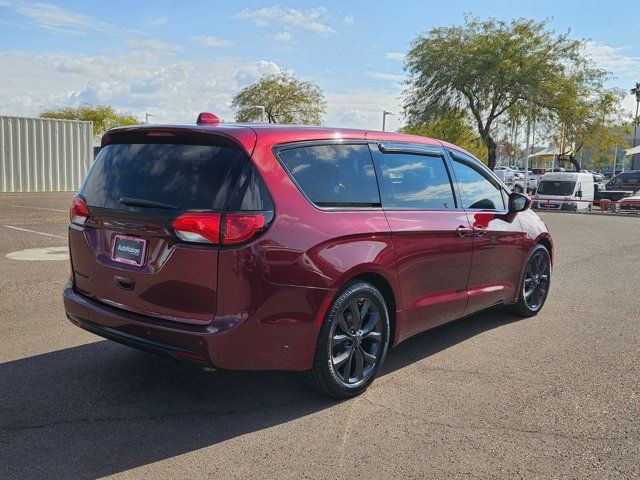 2019 Chrysler Pacifica Touring Plus