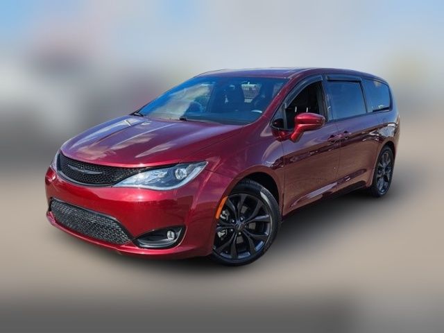 2019 Chrysler Pacifica Touring Plus