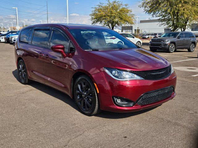 2019 Chrysler Pacifica Touring Plus