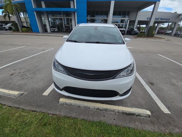 2019 Chrysler Pacifica Touring Plus