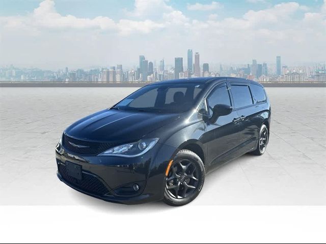 2019 Chrysler Pacifica Touring Plus