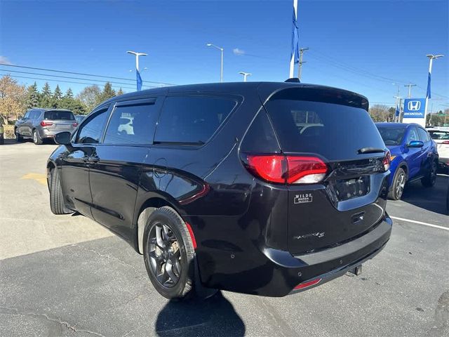 2019 Chrysler Pacifica Touring Plus