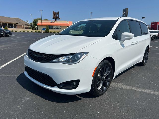 2019 Chrysler Pacifica Touring Plus