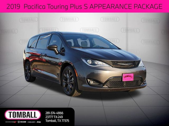 2019 Chrysler Pacifica Touring Plus