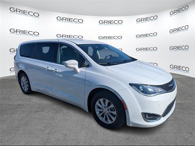 2019 Chrysler Pacifica Touring Plus