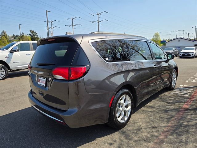 2019 Chrysler Pacifica Touring Plus