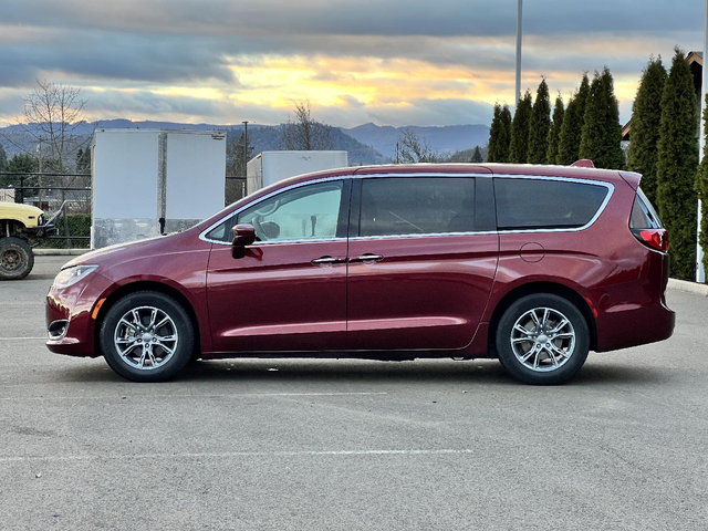 2019 Chrysler Pacifica Touring Plus