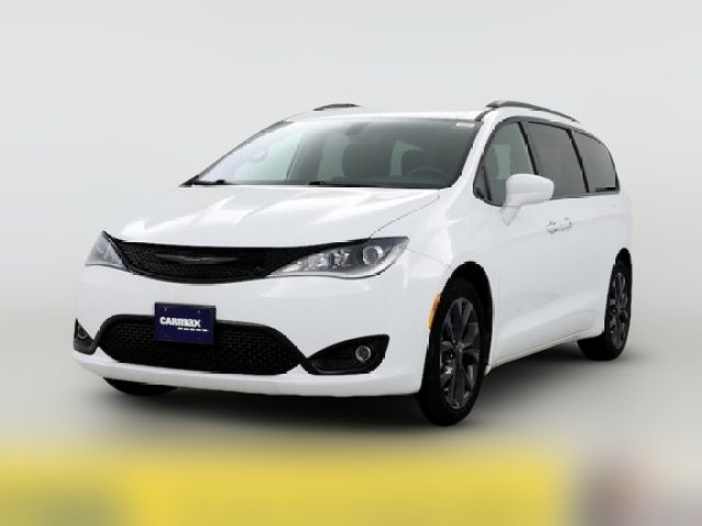 2019 Chrysler Pacifica Touring Plus